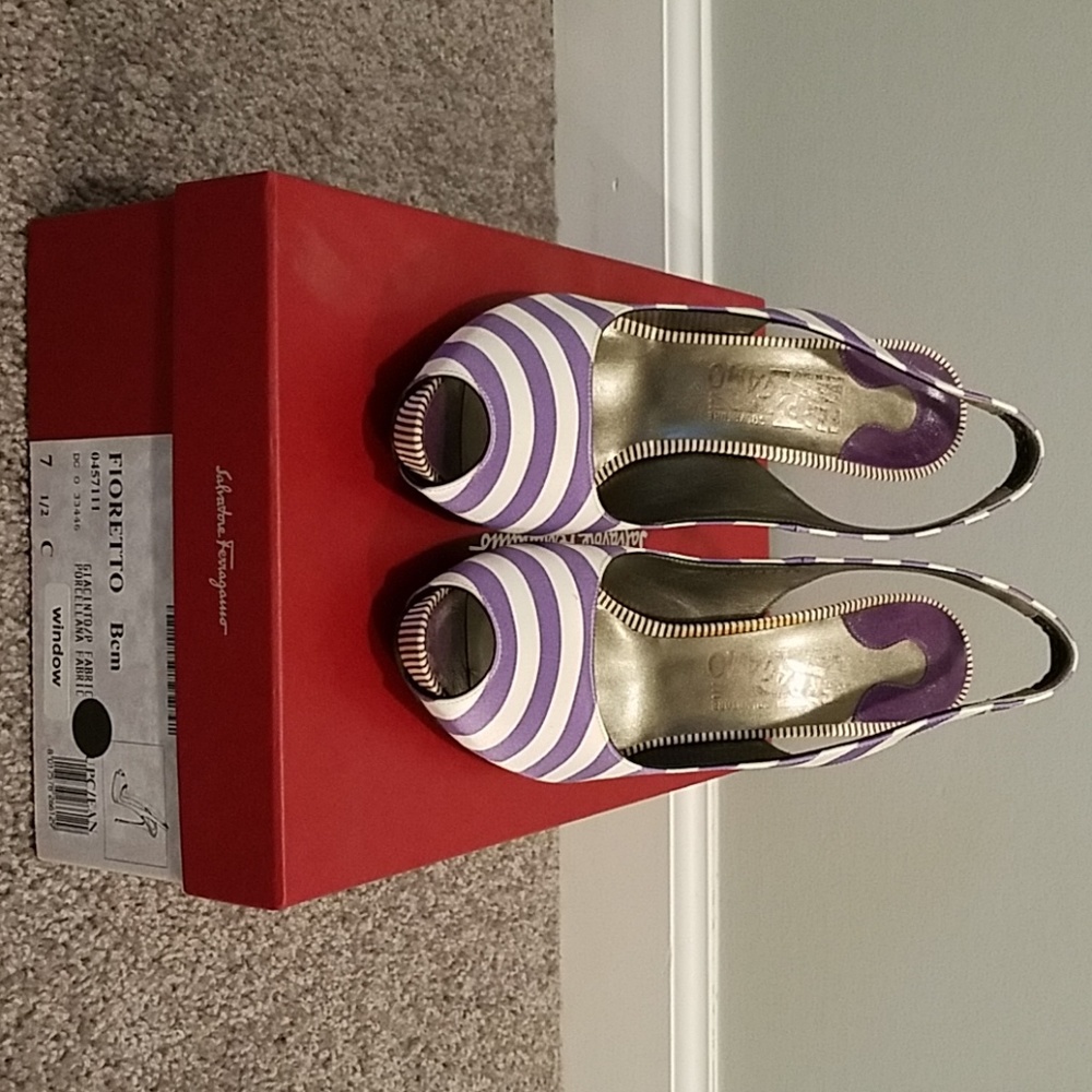 SALE- Salvatore Ferragamo platform heels